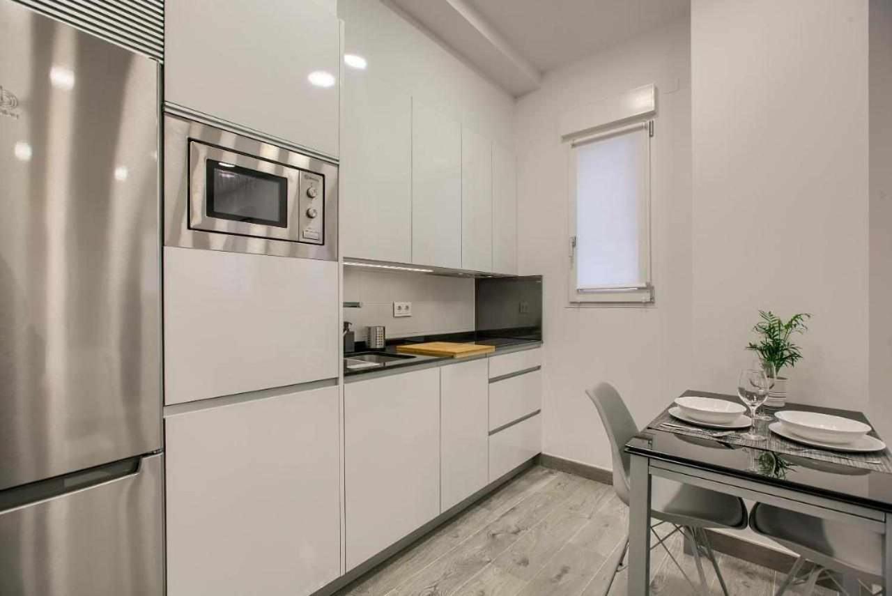 Rina Madrid Apartamento1 Esterno foto